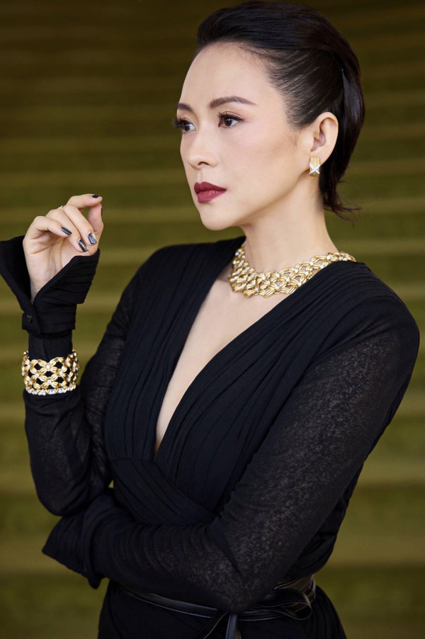 Chương Tử Di diện trang phục của Công Trí dự sự kiện ở Mỹ