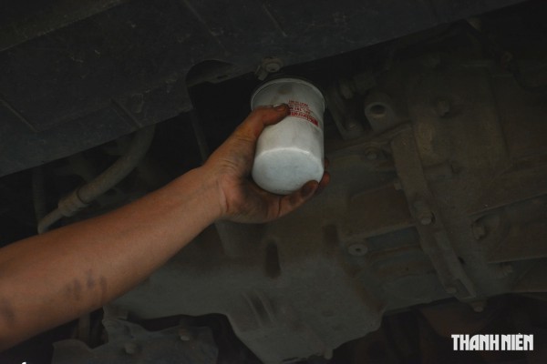 4 nguyên nhân phổ biến khiến dầu động cơ rò rỉ, nhỏ giọt dưới gầm xe 4 nguyên nhân phổ biến khiến dầu động cơ rò rỉ, nhỏ giọt dưới gầm xe