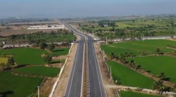 Phải hoàn thành đường nối Ninh Thuận - Lâm Đồng trước khi sáp nhập tỉnh Phải hoàn thành đường nối Ninh Thuận - Lâm Đồng trước khi sáp nhập tỉnh