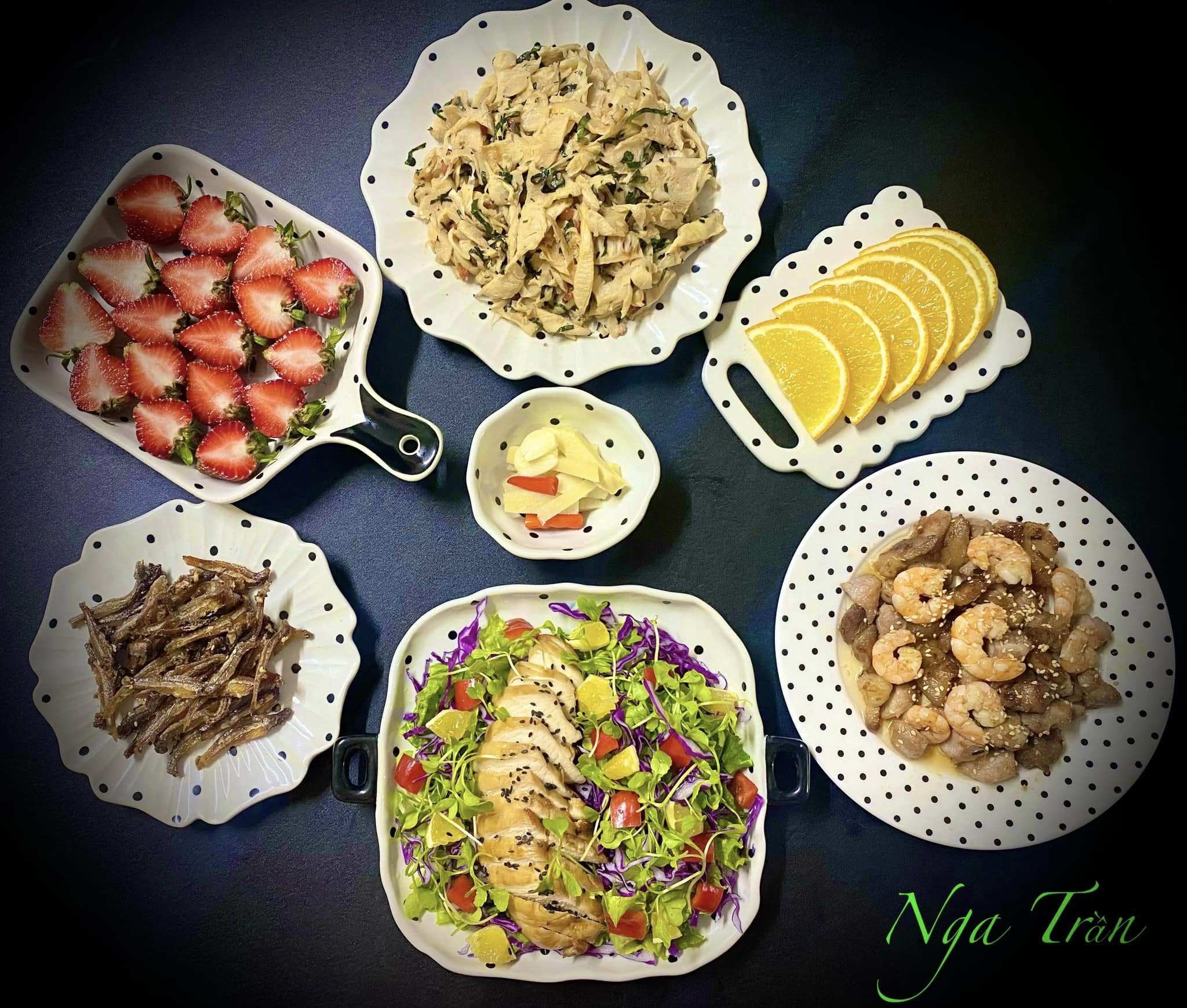 Thực đơn cơm tối cho nhà 4 người cực ngon, cả tháng không trùng món