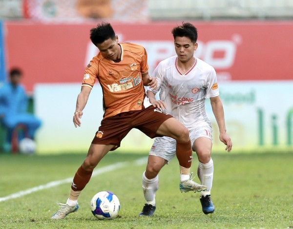 Thua đáng tiếc HAGL: Thể Công Viettel và HLV Popov vẫn thách thức cả V-League mùa tới Thua đáng tiếc HAGL: Thể Công Viettel và HLV Popov vẫn thách thức cả V-League mùa tới