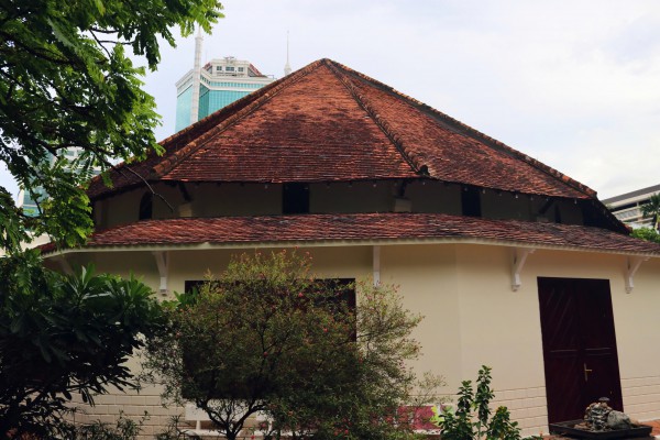 Nhà nguyện Công giáo 158 tuổi ở TP.HCM: Nơi lưu giữ phần mộ 3 giám mục Nhà nguyện Công giáo 158 tuổi ở TP.HCM: Nơi lưu giữ phần mộ 3 giám mục