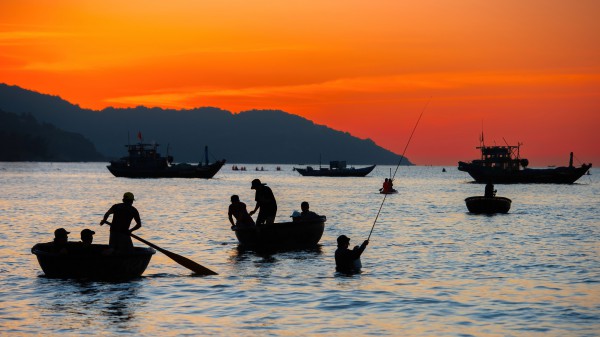 Biển Đà Nẵng đẹp ngất ngây vào khoảnh khắc bình minh, hút hồn du khách Biển Đà Nẵng đẹp ngất ngây vào khoảnh khắc bình minh, hút hồn du khách