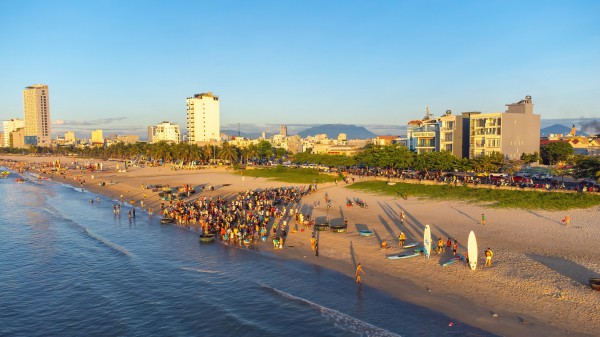 Biển Đà Nẵng đẹp ngất ngây vào khoảnh khắc bình minh, hút hồn du khách Biển Đà Nẵng đẹp ngất ngây vào khoảnh khắc bình minh, hút hồn du khách
