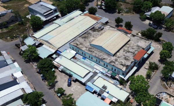 Doanh nghiệp tăng giá thuê mặt bằng cao gấp 6 lần, tiểu thương 'cầu cứu' Doanh nghiệp tăng giá thuê mặt bằng cao gấp 6 lần, tiểu thương 'cầu cứu'