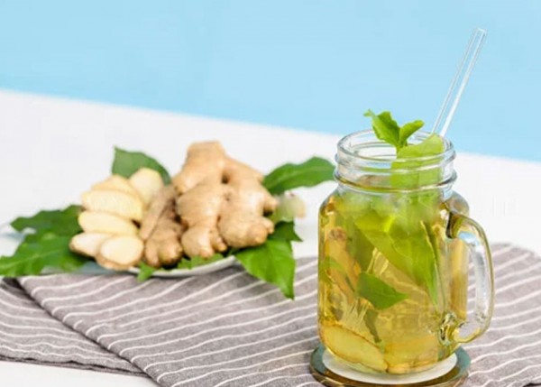 Công thức nước detox thanh mát mùa hè giúp da đẹp, dáng thon