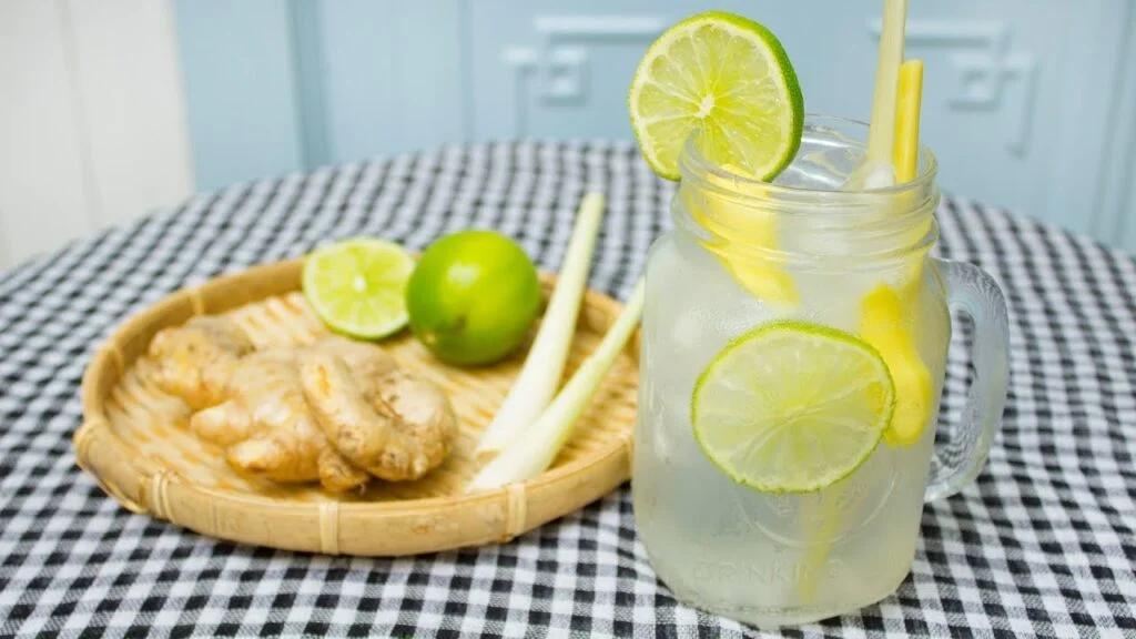 Công thức nước detox thanh mát mùa hè giúp da đẹp, dáng thon