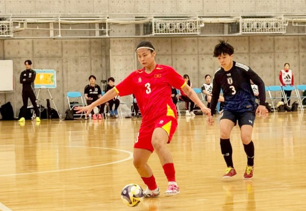 Đội nữ futsal Việt Nam 0-2 Nhật Bản, không thể giành vé World Cup: HLV Đình Hoàng nuối tiếc Đội nữ futsal Việt Nam 0-2 Nhật Bản, không thể giành vé World Cup: HLV Đình Hoàng nuối tiếc