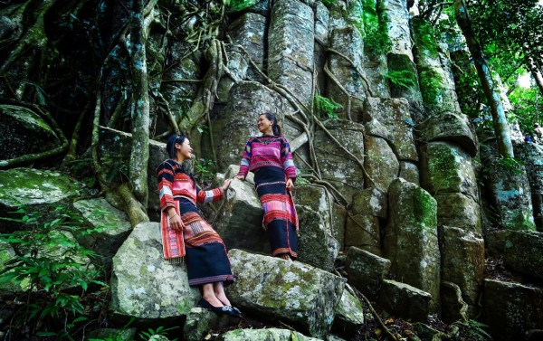 Những tuyệt tác thiên nhiên: Kỳ bí thành Tà Kơn Những tuyệt tác thiên nhiên: Kỳ bí thành Tà Kơn