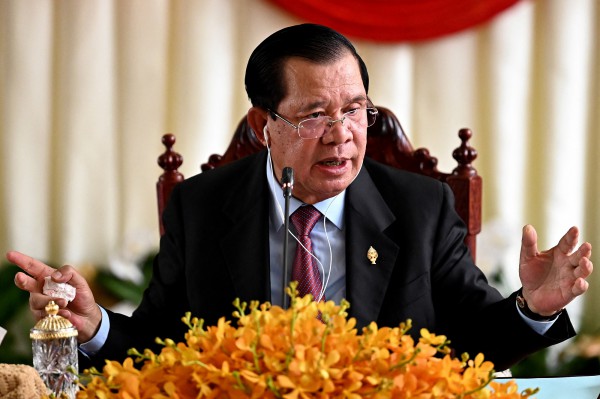 Ông Hun Sen nói gì sau vụ binh sĩ Campuchia-Thái Lan đấu súng tại biên giới? Ông Hun Sen nói gì sau vụ binh sĩ Campuchia-Thái Lan đấu súng tại biên giới?