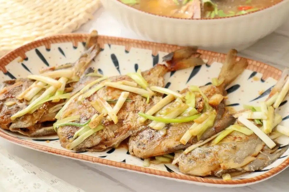 Thực đơn 4 món bình dân chuẩn cơm ngon mẹ nấu