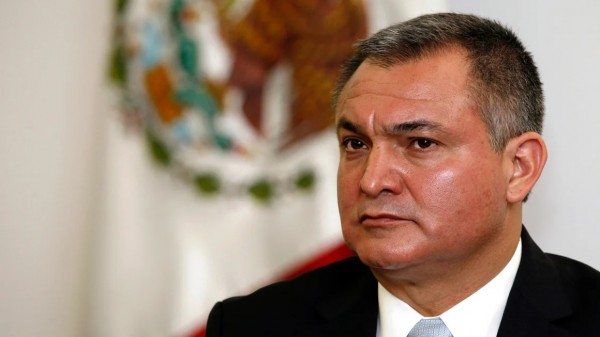 Vợ chồng cựu 'siêu cớm' Mexico bị buộc phải nộp hơn 2,4 tỉ USD cho chính phủ Vợ chồng cựu 'siêu cớm' Mexico bị buộc phải nộp hơn 2,4 tỉ USD cho chính phủ