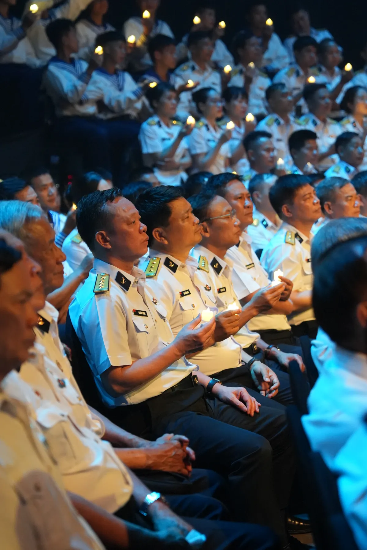 Lời thề giữ biển: Hào hùng và xúc động bản hùng ca 70 năm lực lượng Hải quân nhân dân Việt Nam - Ảnh 11.