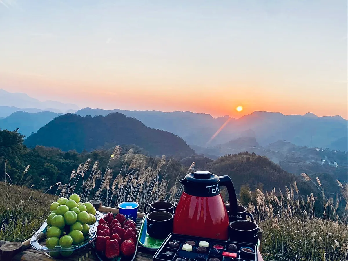 Hồ Sam Tạng - Viên ngọc thô trên đỉnh núi Pù Bin, Hòa Bình - Ảnh 7. Hồ Sam Tạng - Viên ngọc thô trên đỉnh núi Pù Bin, Hòa Bình - Ảnh 7.