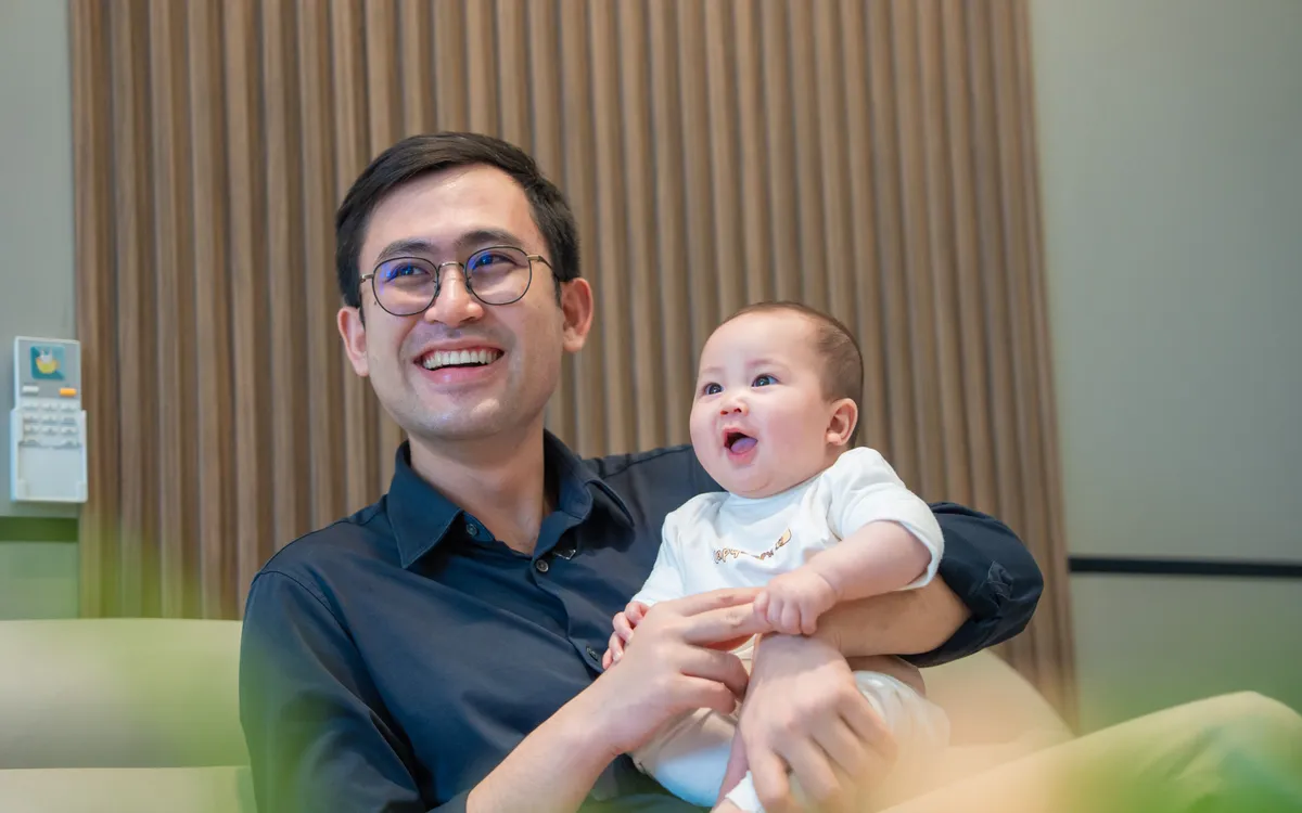 Ánh sáng trở lại với gia đình mang Gen mù lòa - Ảnh 2. Ánh sáng trở lại với gia đình mang Gen mù lòa - Ảnh 2.