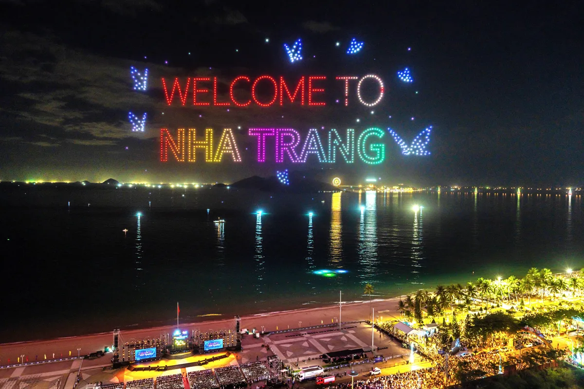 Nha Trang chào hè 2025: Kỳ vọng một mùa du lịch sôi động và bứt phá - Ảnh 3. Nha Trang chào hè 2025: Kỳ vọng một mùa du lịch sôi động và bứt phá - Ảnh 3.