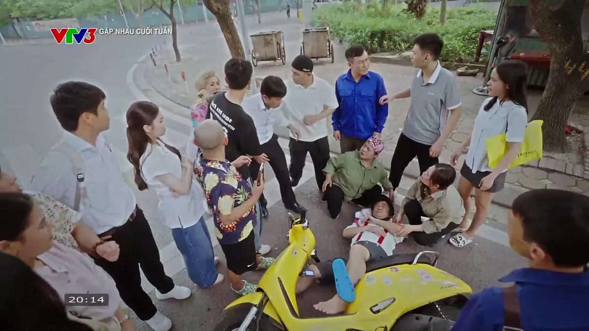 Gặp nhau cuối tuần: Hít hà drama - Bóp méo sự thật để câu view - Ảnh 2. Gặp nhau cuối tuần: Hít hà drama - Bóp méo sự thật để câu view - Ảnh 2.