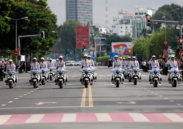 Bộ Công an tổng duyệt 'Vinh quang Công an nhân dân Việt Nam' Bộ Công an tổng duyệt 'Vinh quang Công an nhân dân Việt Nam'