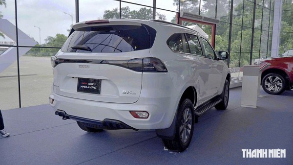 Isuzu mu-X 2025 giá từ 928 triệu đồng, đổi thiết kế quyết 'đấu' Ford Everest Isuzu mu-X 2025 giá từ 928 triệu đồng, đổi thiết kế quyết 'đấu' Ford Everest