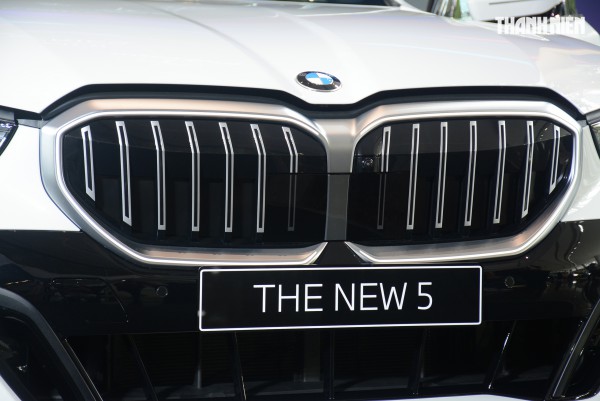 Vừa trình làng BMW 5-series thế hệ mới, THACO giảm 100 triệu đồng cho khách mua
