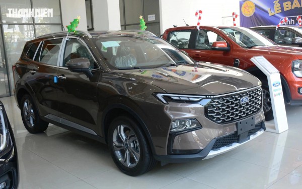 Crossover hạng C giảm giá rẻ hơn ô tô cỡ B Crossover hạng C giảm giá rẻ hơn ô tô cỡ B