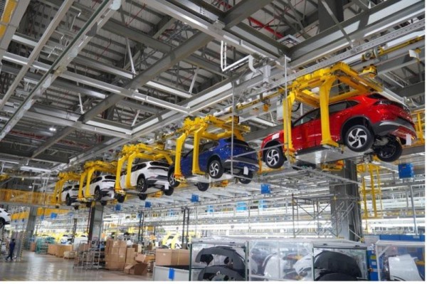 Chuyển đổi xe điện tại Trung Quốc và bài học cho Việt Nam
