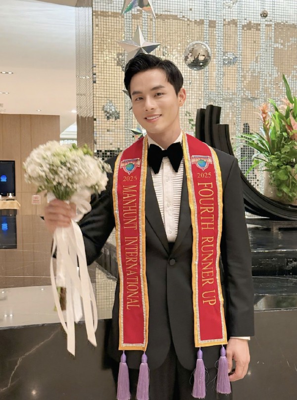 Người mẫu Vũ Linh đoạt danh hiệu Á vương 4 tại Manhunt International 2025 Người mẫu Vũ Linh đoạt danh hiệu Á vương 4 tại Manhunt International 2025