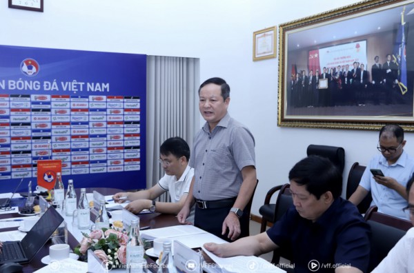Cục phó Cục Cảnh sát hình sự đề nghị nóng với VFF về phòng chống tiêu cực trong bóng đá Cục phó Cục Cảnh sát hình sự đề nghị nóng với VFF về phòng chống tiêu cực trong bóng đá