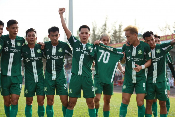 Công Phượng báo tin vui, CLB Bình Phước tự tin đấu trận 'chung kết' tranh vé play-off