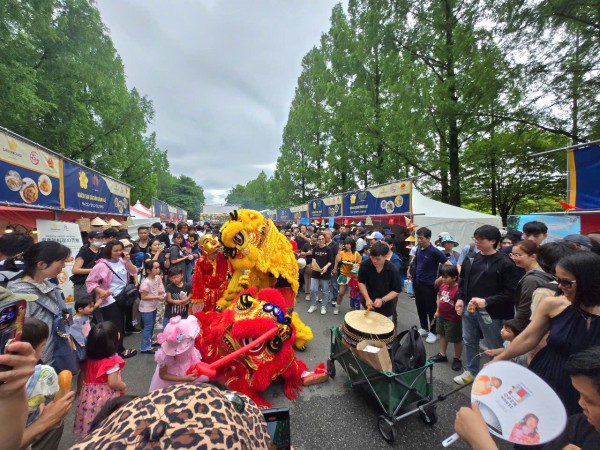 Hàng trăm ngàn khách trải nghiệm Lễ hội Văn hóa Ẩm thực Saigontourist Group tại Osaka Hàng trăm ngàn khách trải nghiệm Lễ hội Văn hóa Ẩm thực Saigontourist Group tại Osaka