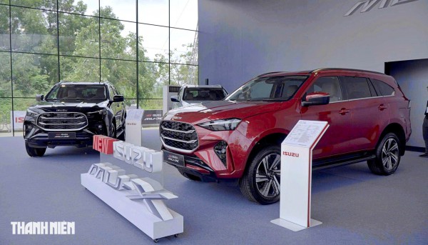 SUV 7 chỗ: Doanh số Ford Everest giảm mạnh, vẫn gấp 3 lần Toyota Fortuner SUV 7 chỗ: Doanh số Ford Everest giảm mạnh, vẫn gấp 3 lần Toyota Fortuner
