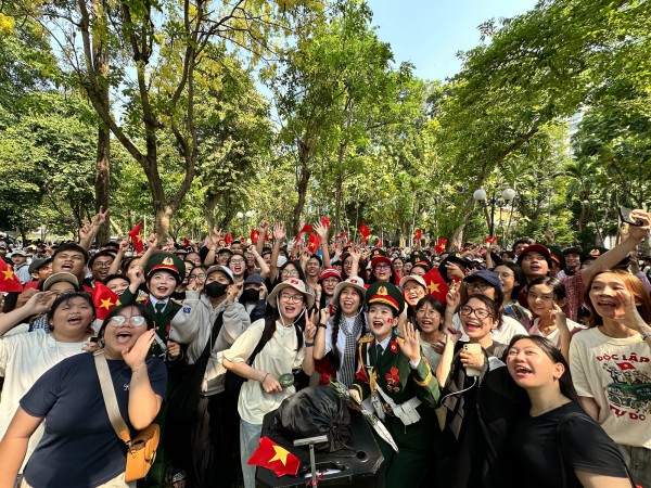 Năng lượng từ 'truyền thông nhân dân'