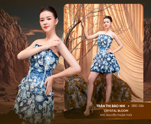 Thí sinh Hoa hậu Trái đất Việt Nam diện trang phục từ giấy báo, chai nhựa... Thí sinh Hoa hậu Trái đất Việt Nam diện trang phục từ giấy báo, chai nhựa...
