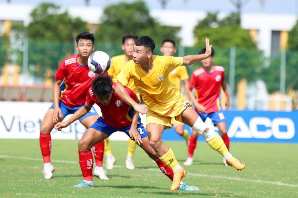 Nỗi lo sân chơi U.21 khi lịch đấu trùng với giải U.23 Đông Nam Á Nỗi lo sân chơi U.21 khi lịch đấu trùng với giải U.23 Đông Nam Á