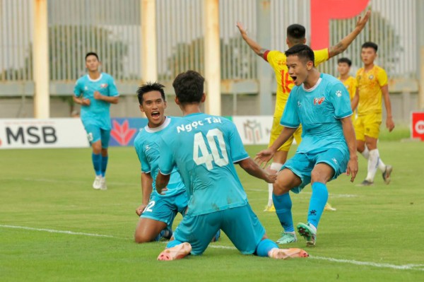 Nỗi lo sân chơi U.21 khi lịch đấu trùng với giải U.23 Đông Nam Á Nỗi lo sân chơi U.21 khi lịch đấu trùng với giải U.23 Đông Nam Á