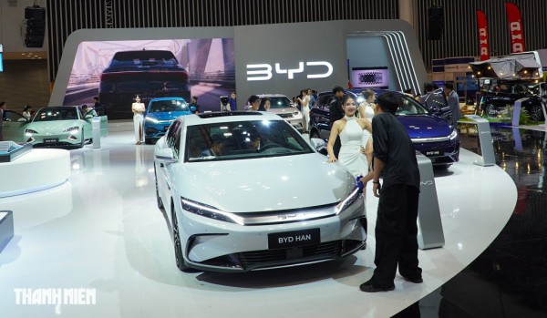 Đại lý BYD tại Việt Nam đồng loạt giảm giá xe cả trăm triệu đồng