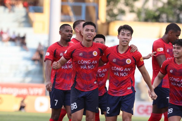 CLB CAHN giành HCĐ nhờ đánh bại Hải Phòng: Thể Công Viettel ngậm ngùi về đích thứ tư CLB CAHN giành HCĐ nhờ đánh bại Hải Phòng: Thể Công Viettel ngậm ngùi về đích thứ tư