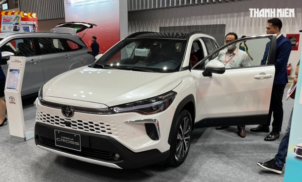 Thêm mẫu mới, lượng tiêu thụ ô tô hybrid tại Việt Nam vẫn ở mức cầm chừng Thêm mẫu mới, lượng tiêu thụ ô tô hybrid tại Việt Nam vẫn ở mức cầm chừng