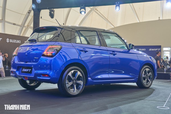 Suzuki Swift 2025 thêm công nghệ hybrid, giá bán tăng nhẹ Suzuki Swift 2025 thêm công nghệ hybrid, giá bán tăng nhẹ