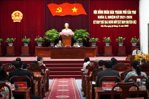 Cần Thơ bố trí nhà ở, đi lại cho cán bộ Hậu Giang, Sóc Trăng thế nào? Cần Thơ bố trí nhà ở, đi lại cho cán bộ Hậu Giang, Sóc Trăng thế nào?