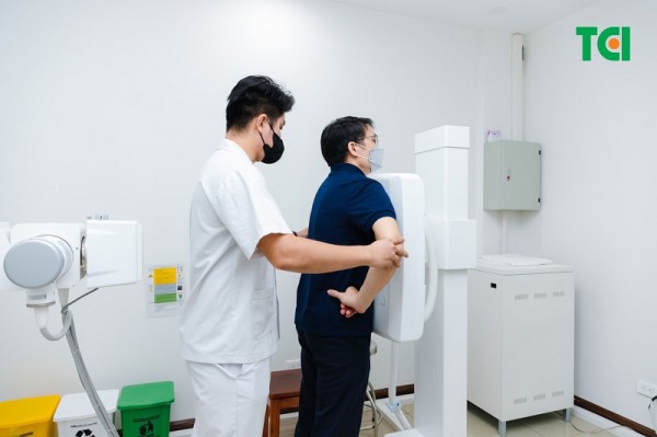 Chăm sóc sức khỏe người lao động đúng cách: Doanh nghiệp cần làm gì?