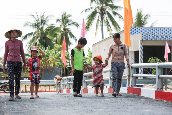 Đổi thay từ những cây cầu Đổi thay từ những cây cầu