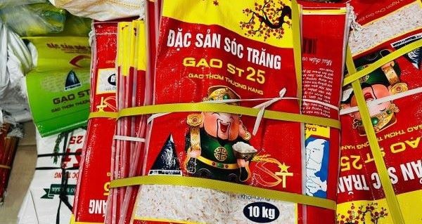 Gạo ST25 và bài toán bảo vệ thương hiệu nông sản Việt