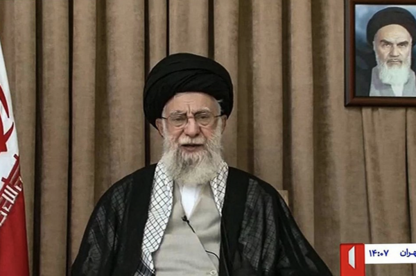 Israel nói lãnh tụ tối cao Iran tránh được ám sát nhờ xuống boong ke ngầm Israel nói lãnh tụ tối cao Iran tránh được ám sát nhờ xuống boong ke ngầm