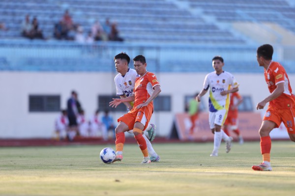 Người cũ ở U.19 Việt Nam có thể cản 'mộng' V-League của Công Phượng và Bình Phước Người cũ ở U.19 Việt Nam có thể cản 'mộng' V-League của Công Phượng và Bình Phước