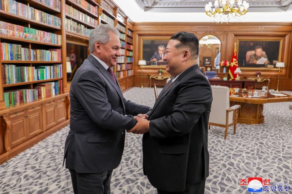 Ông Kim Jong-un sẽ điều 6.000 người đến Nga Ông Kim Jong-un sẽ điều 6.000 người đến Nga