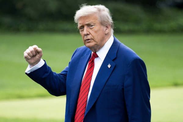 Ông Trump ra 'thời hạn tối đa' cho Iran, Israel nêu kết quả tấn công Ông Trump ra 'thời hạn tối đa' cho Iran, Israel nêu kết quả tấn công