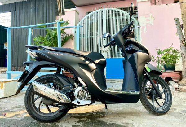 Thói quen 'phá' xe máy, đa số người Việt làm mỗi ngày Thói quen 'phá' xe máy, đa số người Việt làm mỗi ngày