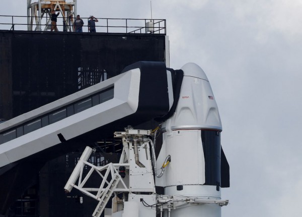 Tranh cãi với ông Trump, ông Musk dọa lập tức dừng chương trình tàu không gian SpaceX