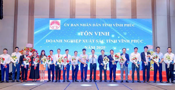 Vĩnh Phúc: 32 doanh nhân và 51 doanh nghiệp xuất sắc được vinh danh